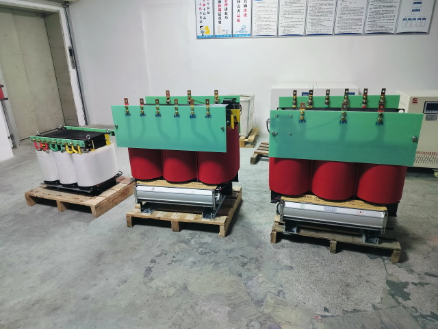 呼和浩特KS11-1000KVA矿用变压器